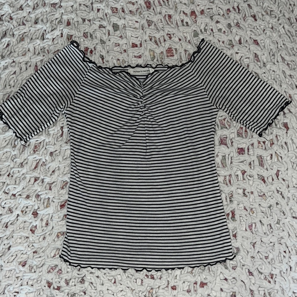 Caution to the Wind S black & white striped off-the-shoulder crop top